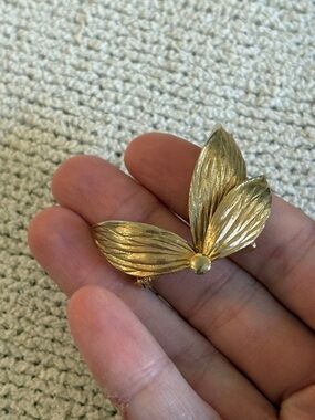 3/12$🫐Gold Leaf Cluster brooches - Classic Women's Jewelry